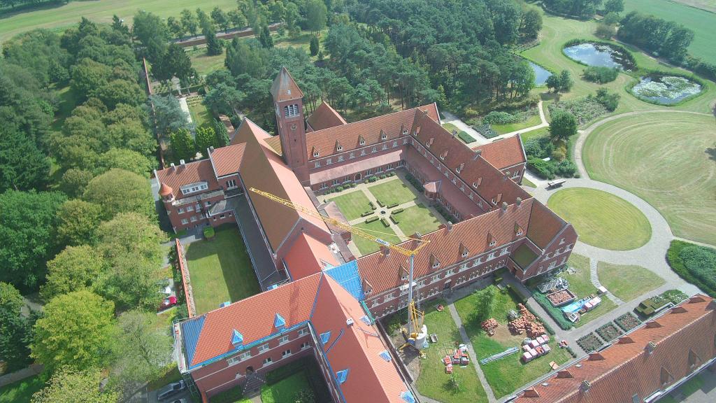 luchtfoto abdij