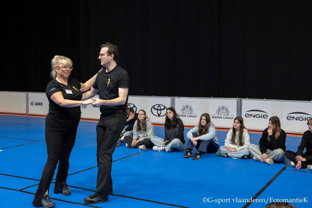 danceworkshops #danceisblind for students Reva Beurs Gent 
