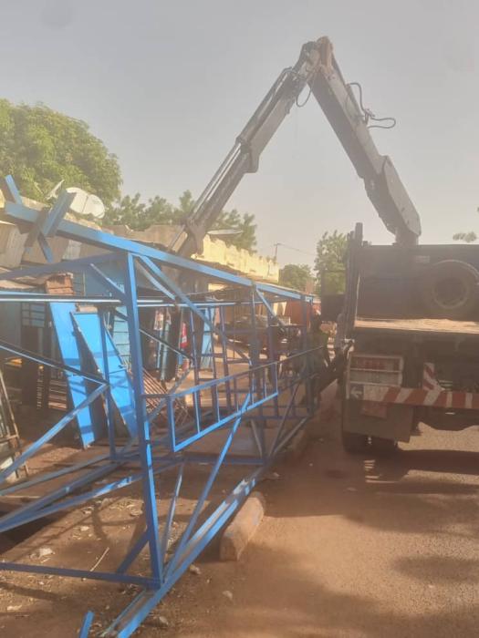 Plaatsen watertoren in Wodobougou voor Medisch Centrum